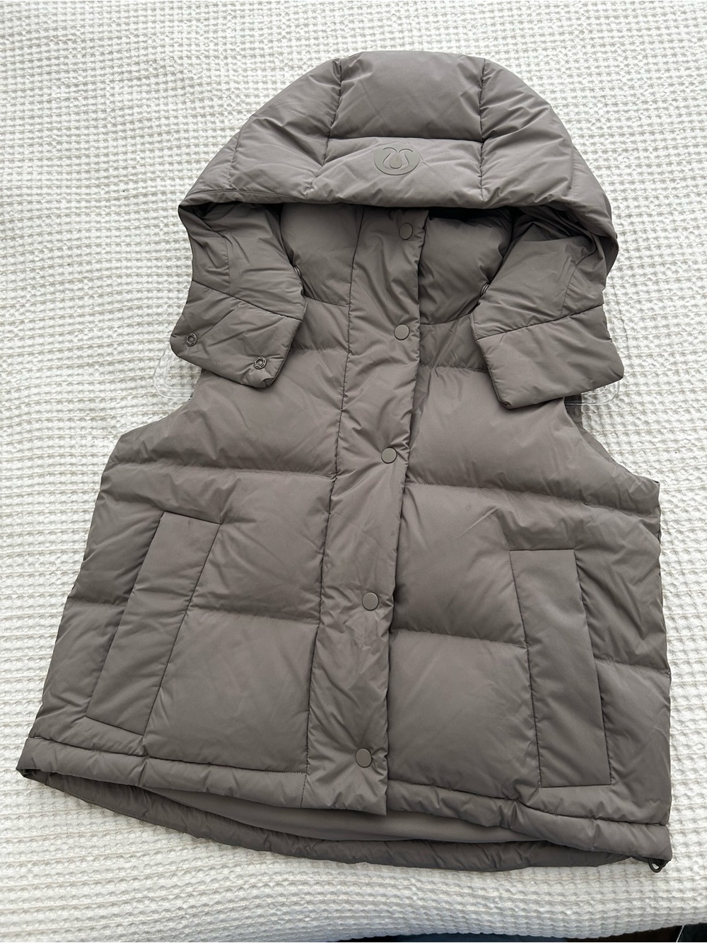 lululemon Wunder Puff 600-Down-Fill Cropped Vest